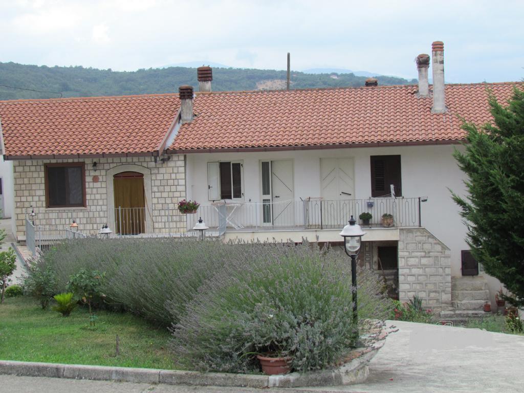 Campolattaro B&B Il Gheppio מראה חיצוני תמונה